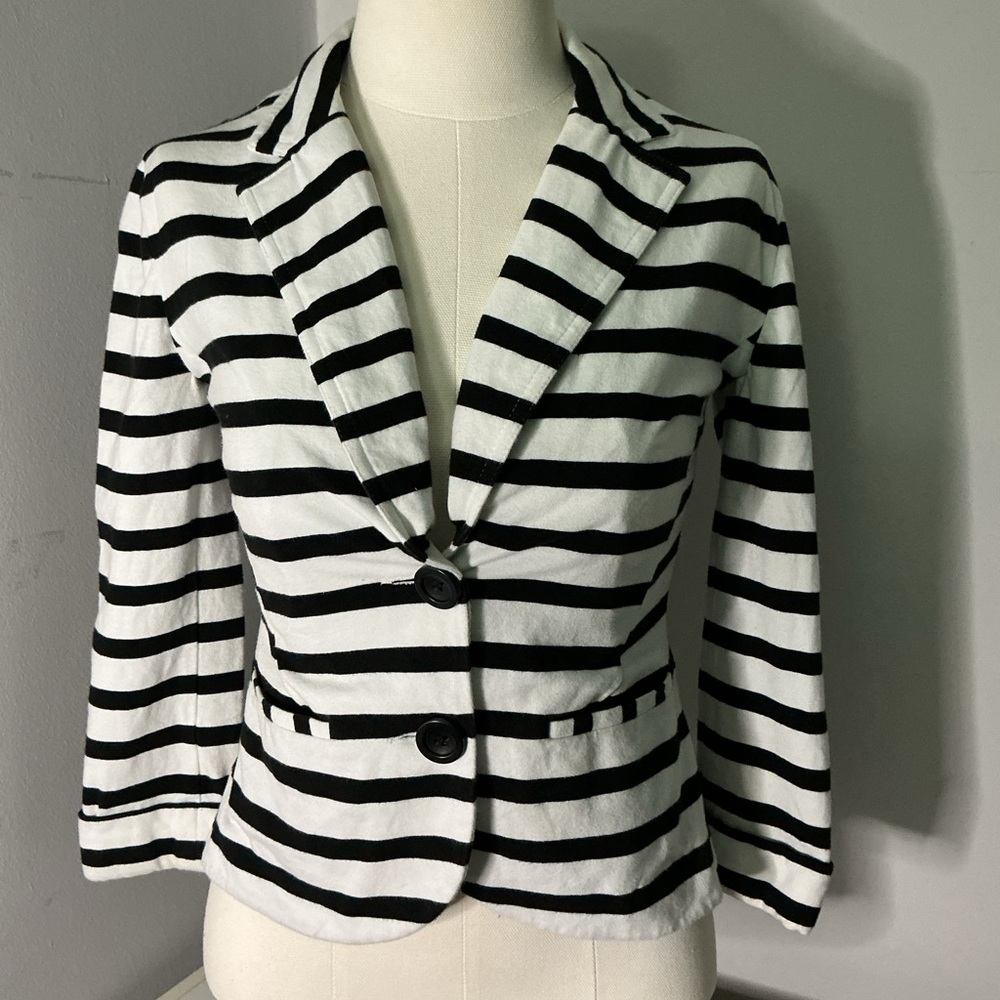 Express White and Black Stripe 3/4 Sleeve Blazer Size XS